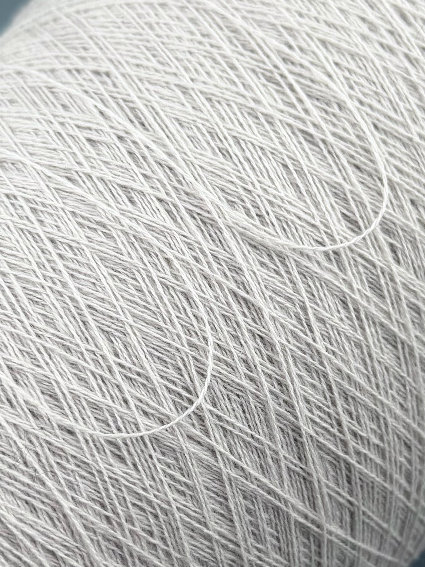 Cariaggi Art. PCKA000 - 100 % Kaschmir Nm 2/28 Perlgrauton 1783